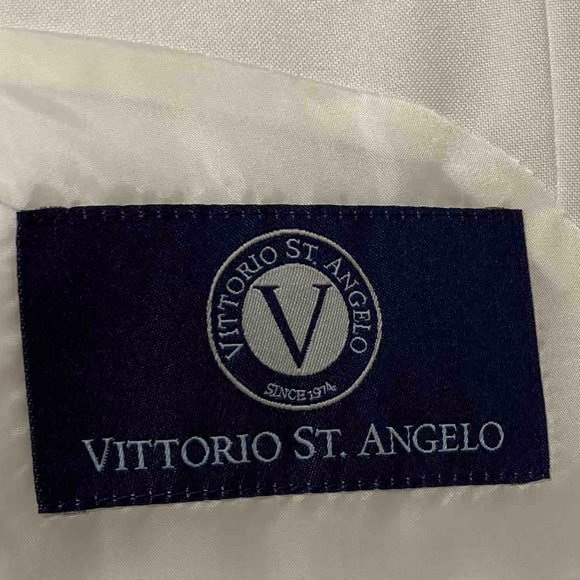 Vittorio St. Angelo, Off-White Suit, 42L - Picture 2 of 8